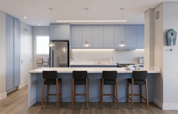 Cozinha planejada azul serenidade com bancada gourmet e banquetas